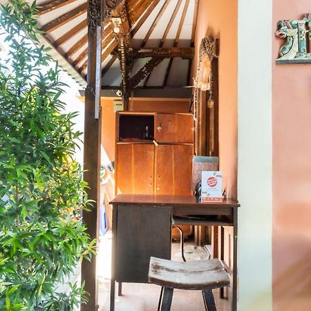 Oyo 3775 Ketut Inn Pesanggaran 외부 사진